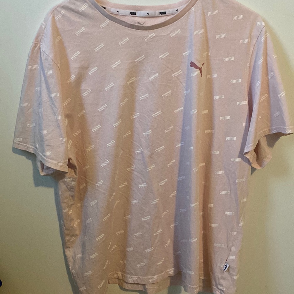 pink PUMA t-shirt, never worn, cotton, kids size extra large